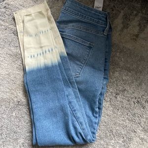 Old Navy Rockstar Super Skinny Jeans